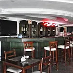 Airport Inn Hotel